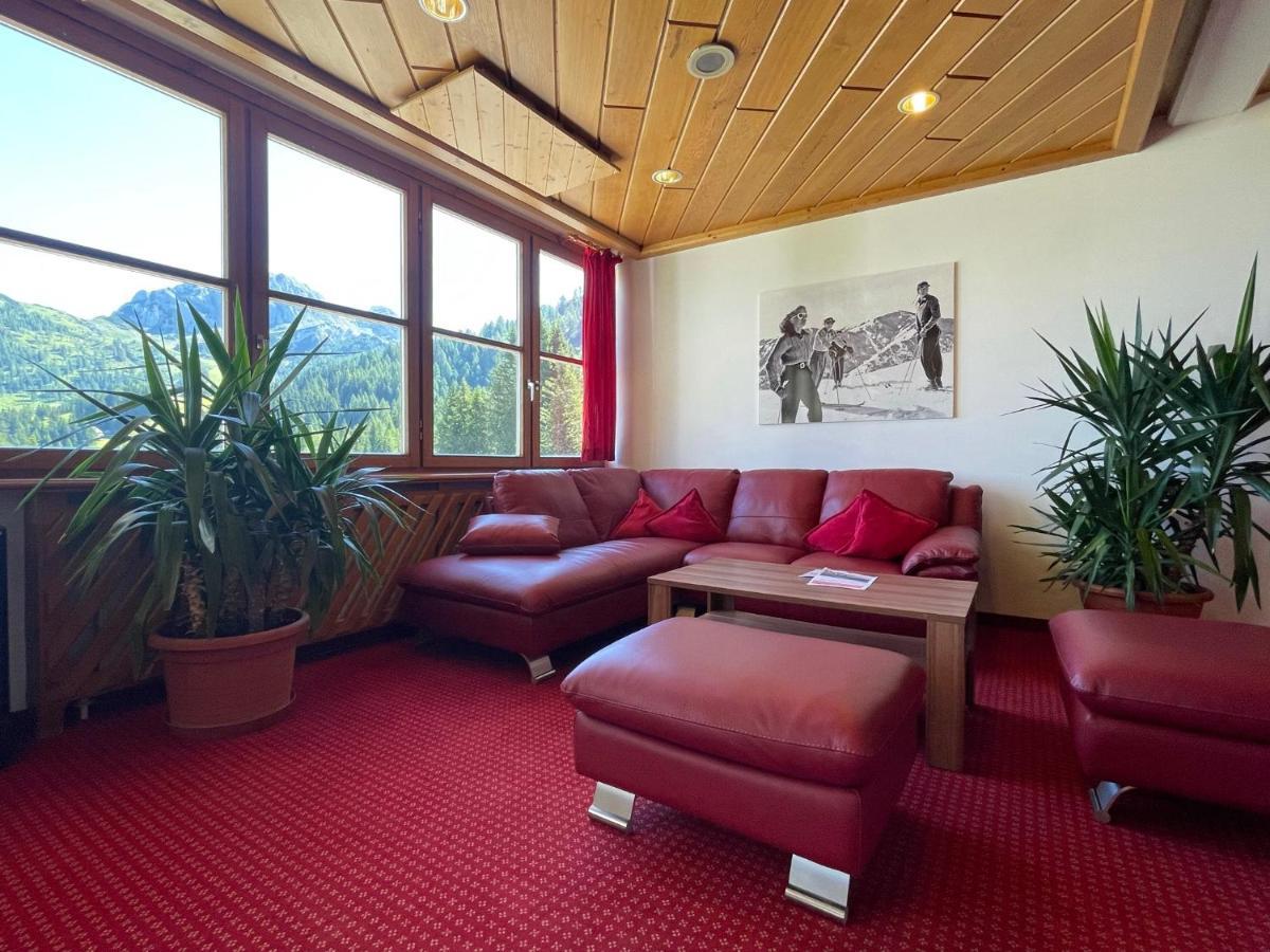 Hotel Berghof Sonnenalpe Nassfeld Exterior photo