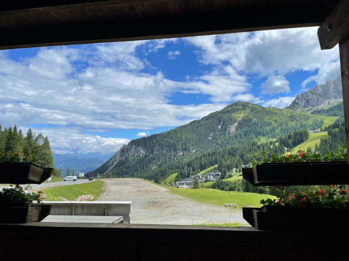 Hotel Berghof Sonnenalpe Nassfeld Exterior photo